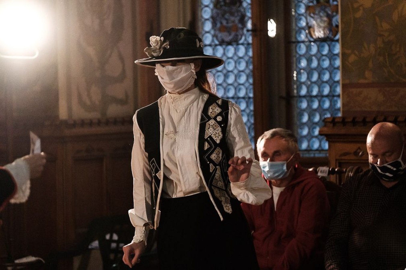 20201007131616-675bc9d1-la