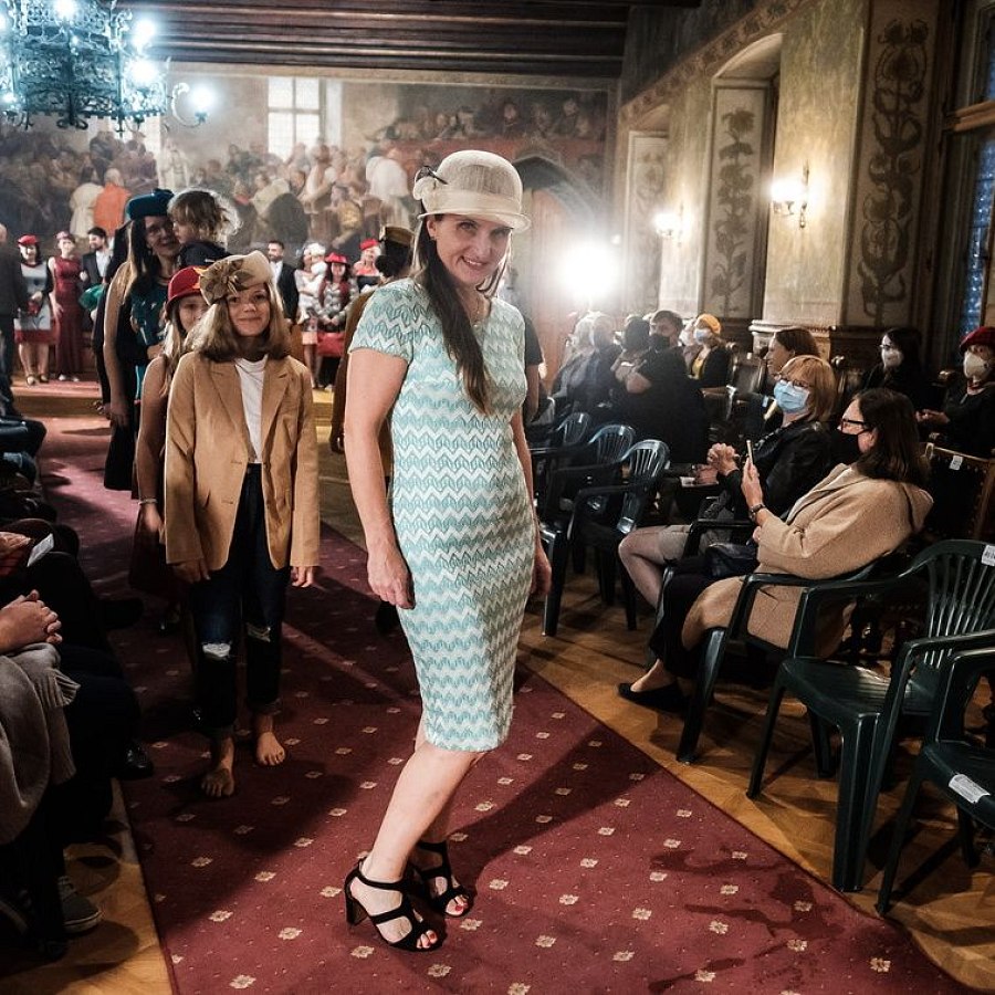 20201007010235-bcbc097e-la