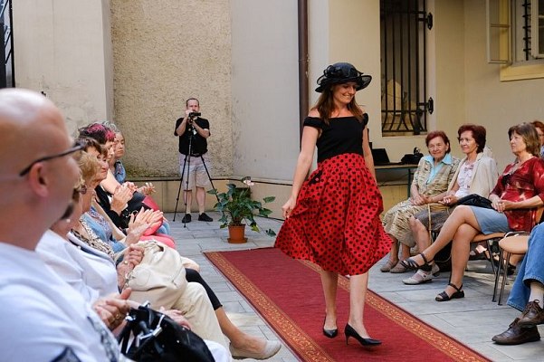 20170629215619-e6c22f93-me