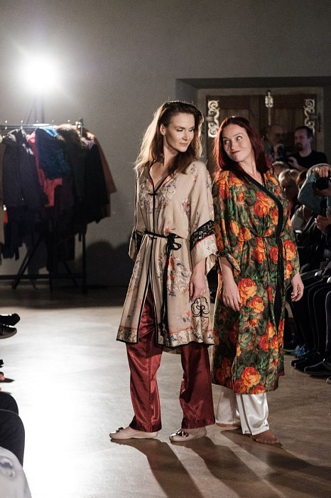 20181104193405-49059568-xx