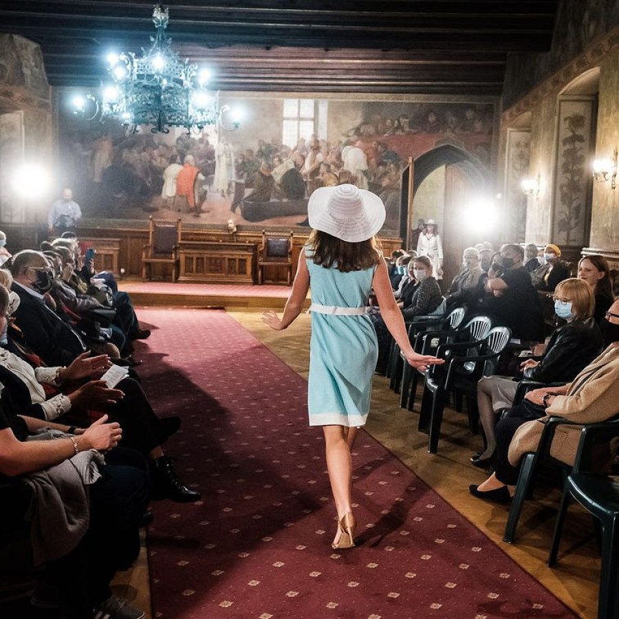 20201007131944-be5458f3-la