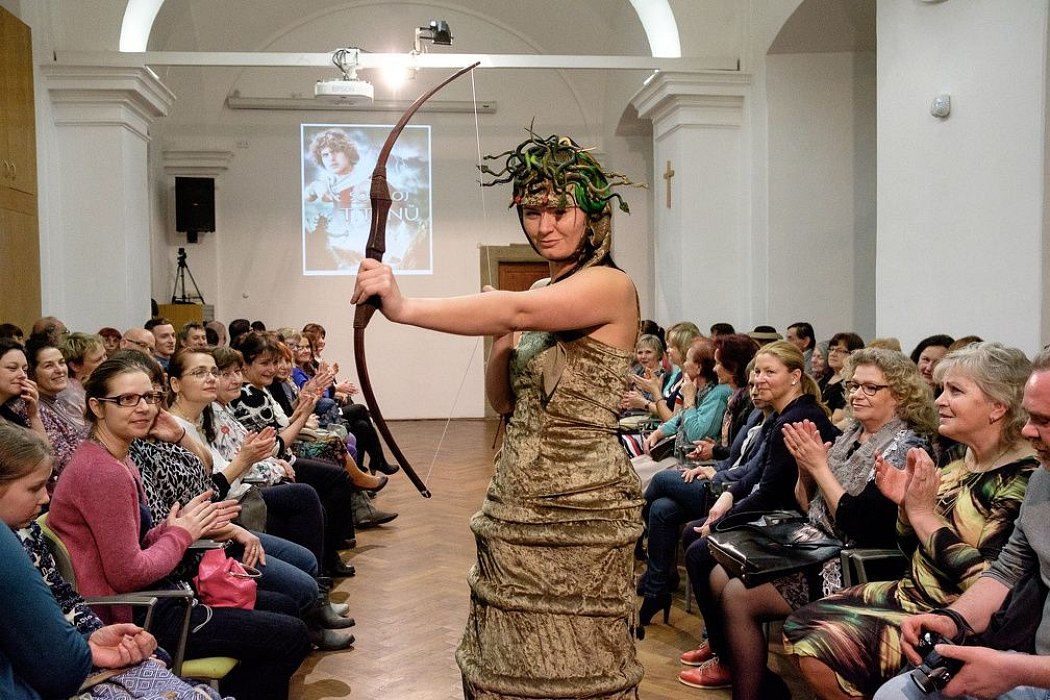 20170401175332-a935ef5f-la