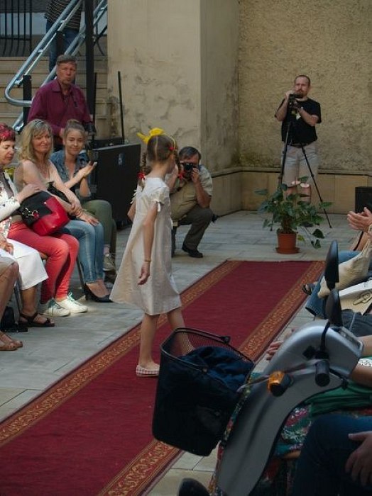 20170629231714-10d630f7-me