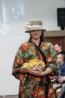 20181104164202-6c8475bf-me