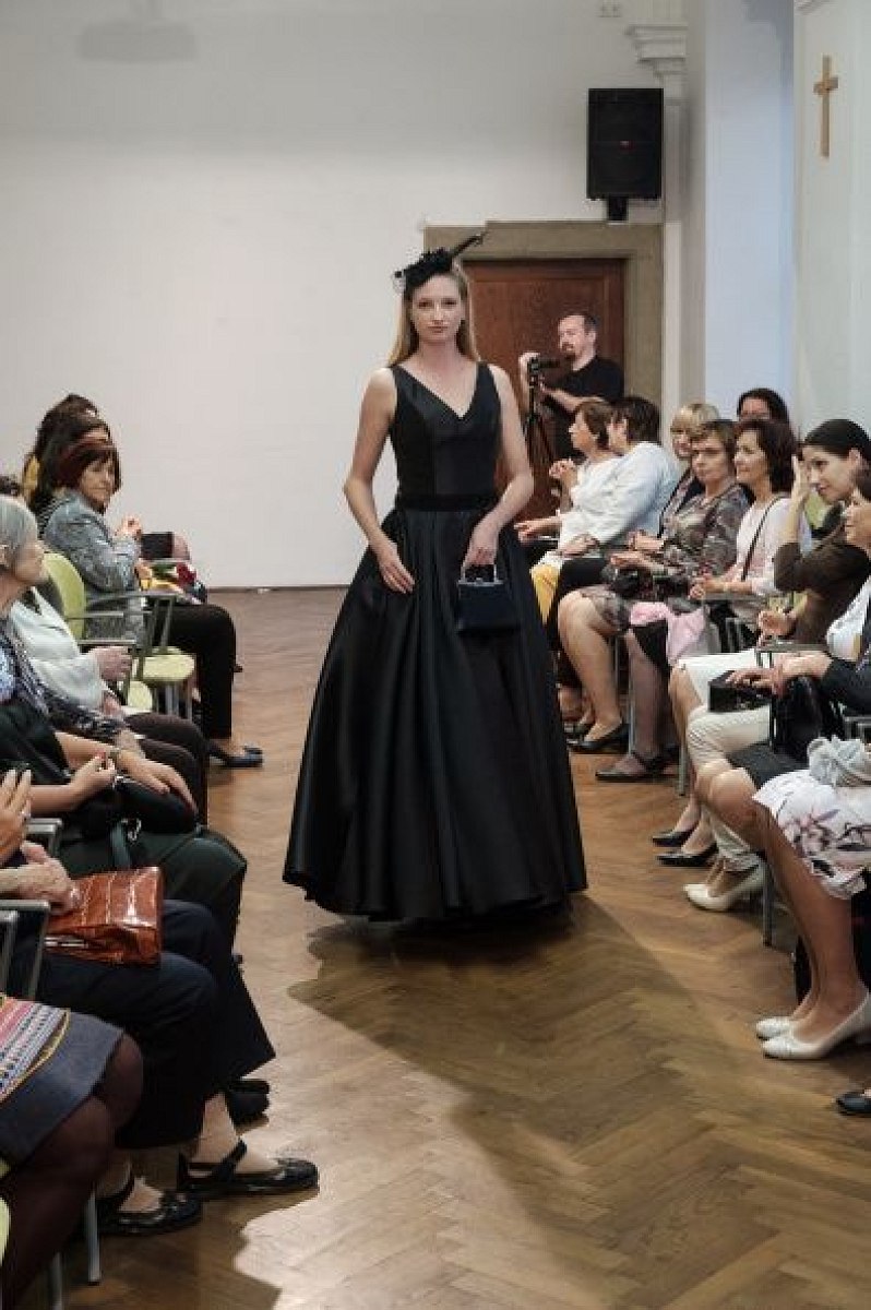 20181104183412-0a841915-me