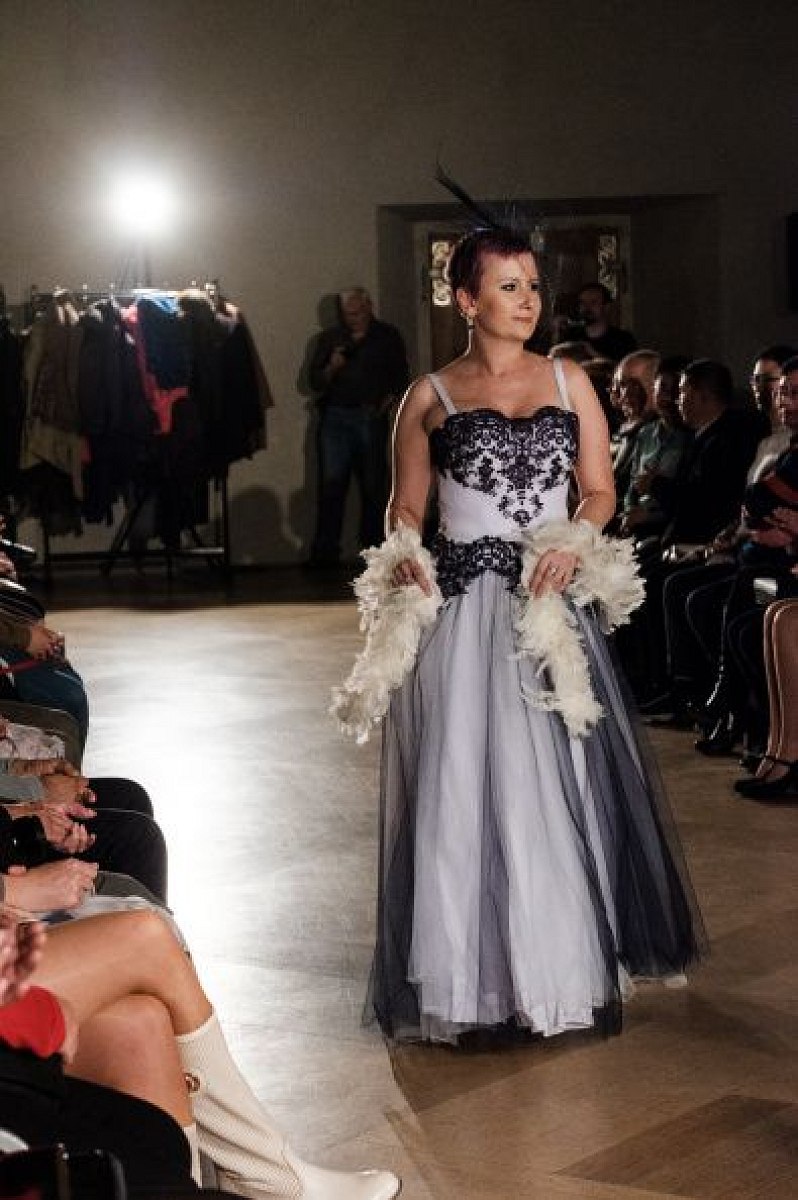 20181104201421-c3587bc6-me