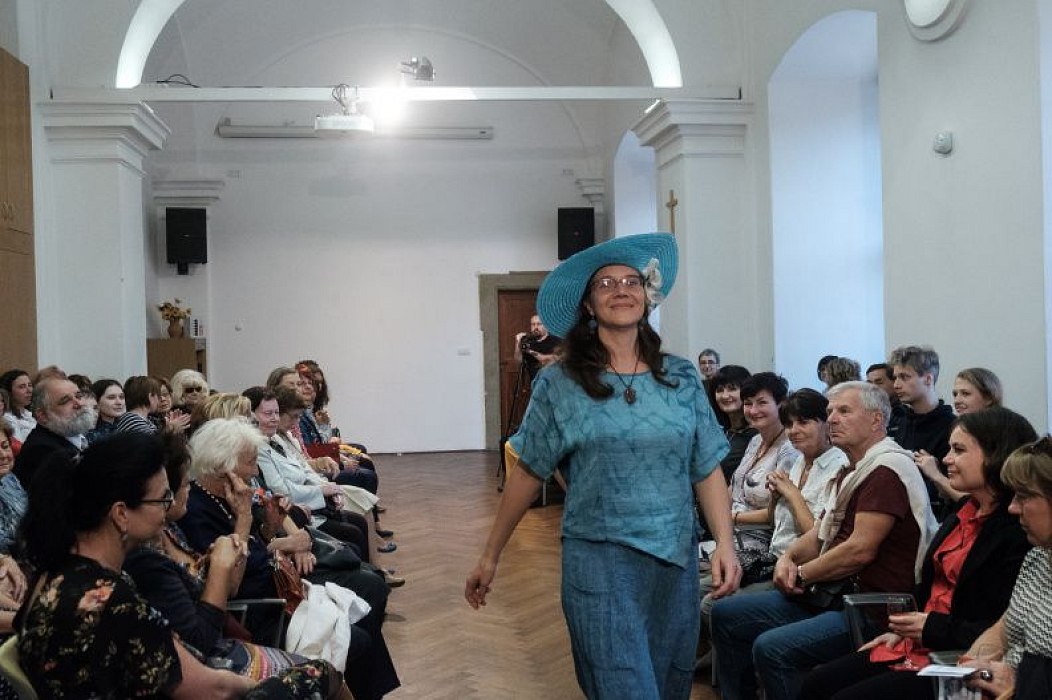 20181104174816-e7f2fafe-me