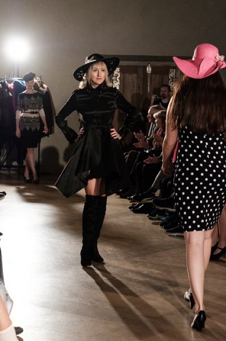 20181104200847-488404c3-me