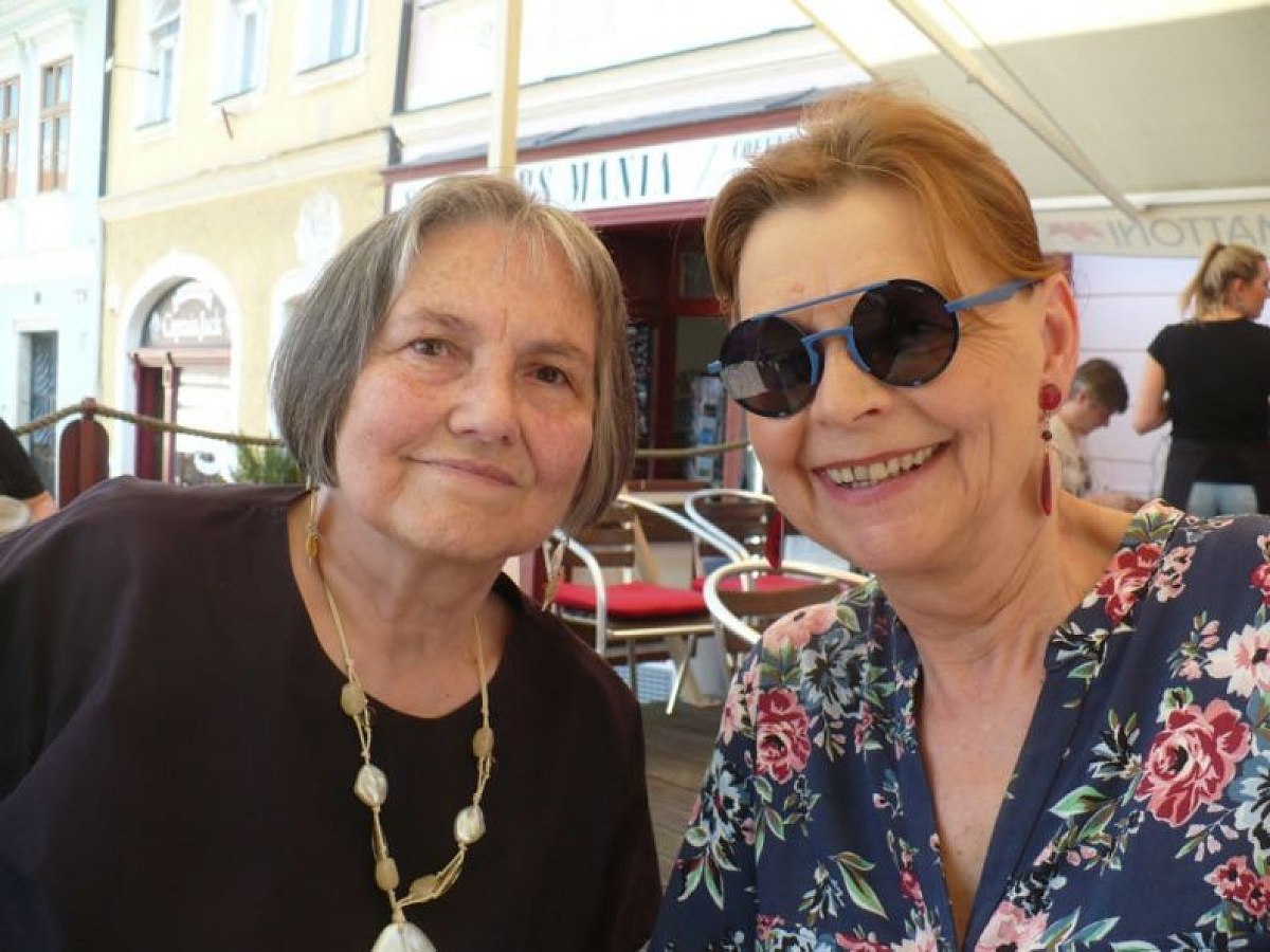 20180601002717-da6f1fae-me