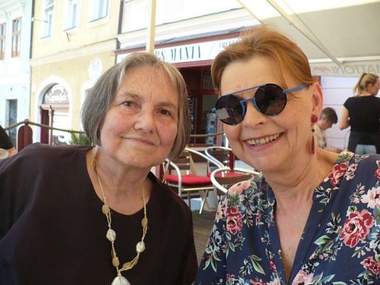 20180601002717-da6f1fae-me