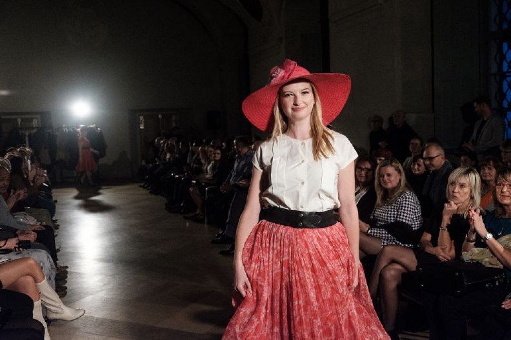 20181104195512-4f360ceb-me