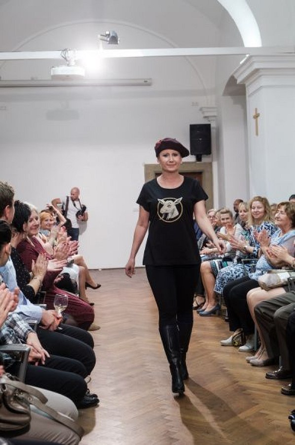 20181104162722-4a7af264-me