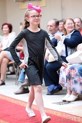 20170629215650-6b6ad17e-me