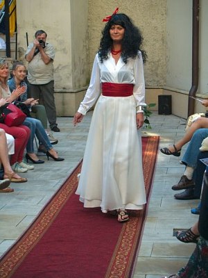 20170629232559-0c6ba7ef-me