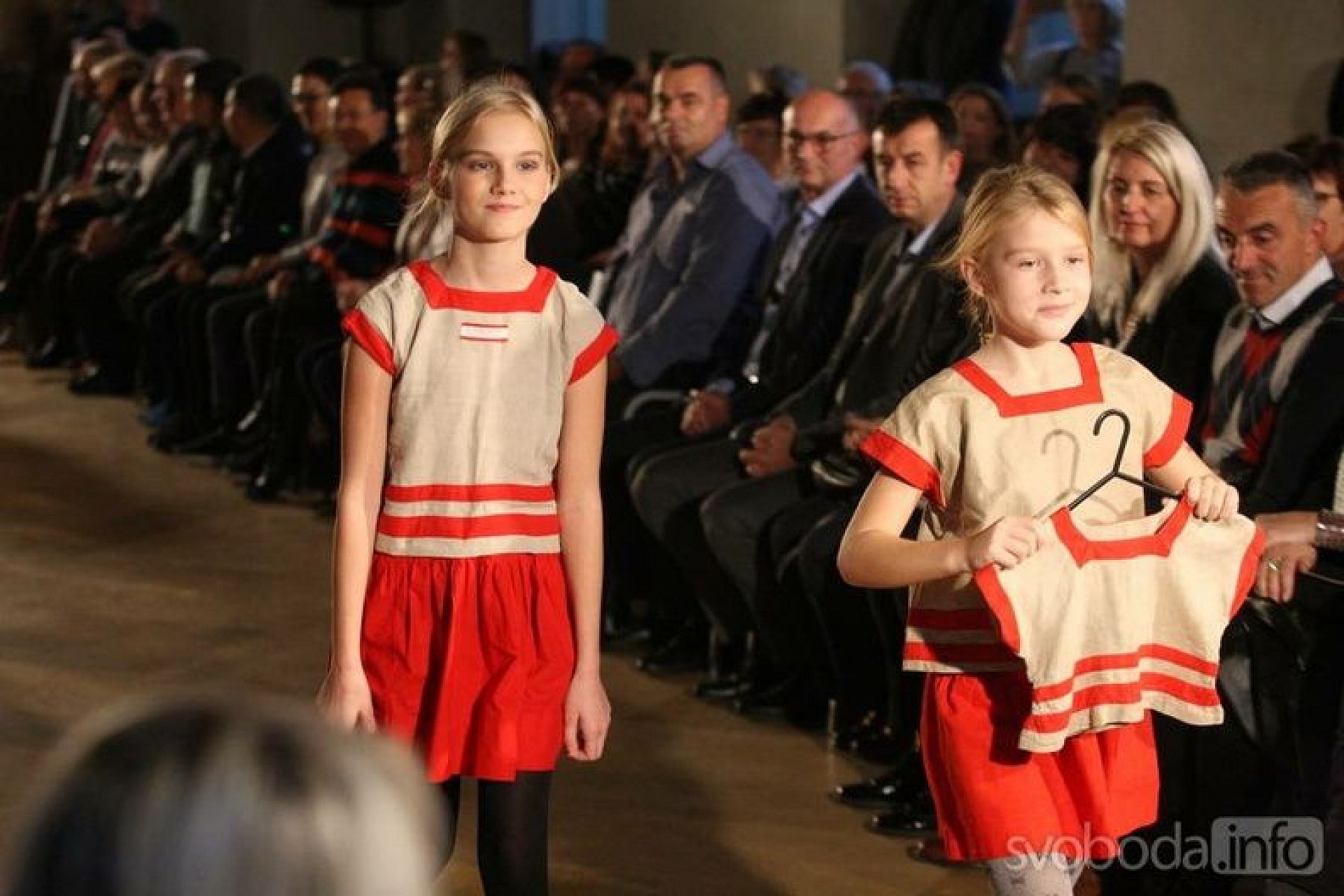 20181114190738-c131f9f2-me