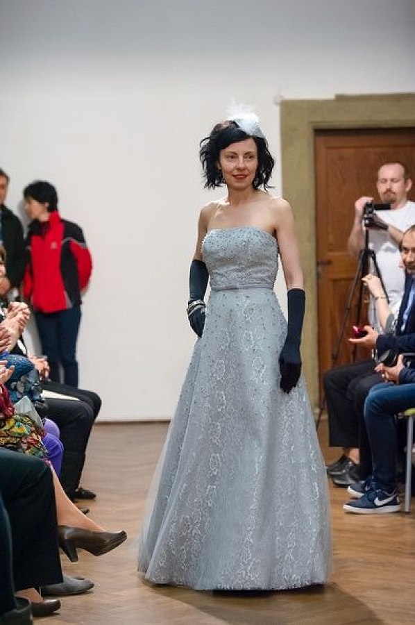 20170401174429-5970ee1b-me