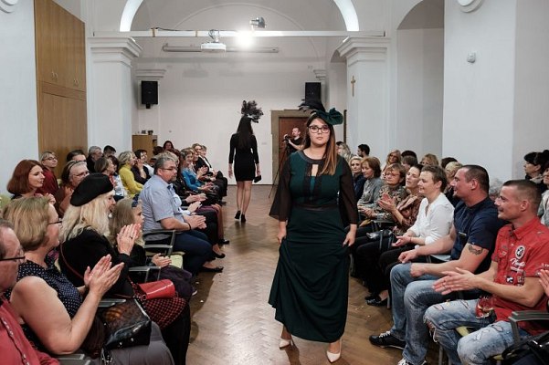 20191107222710-c73d6f94-me