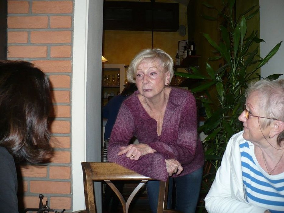 20160426234414-11e5b1d4-me