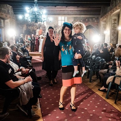 20201007132328-fd70a3b3-la