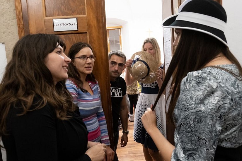 20191107204917-b7829a7a-la