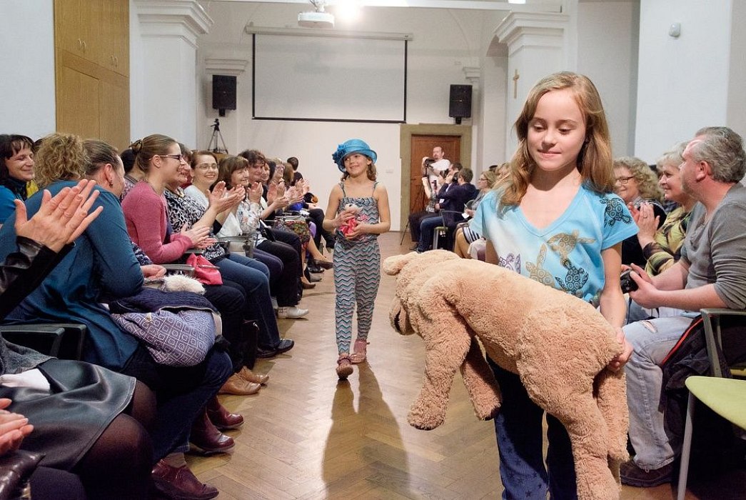 20170401173248-2b4493f6-la