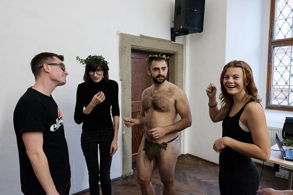 20181104145002-965db75f-me