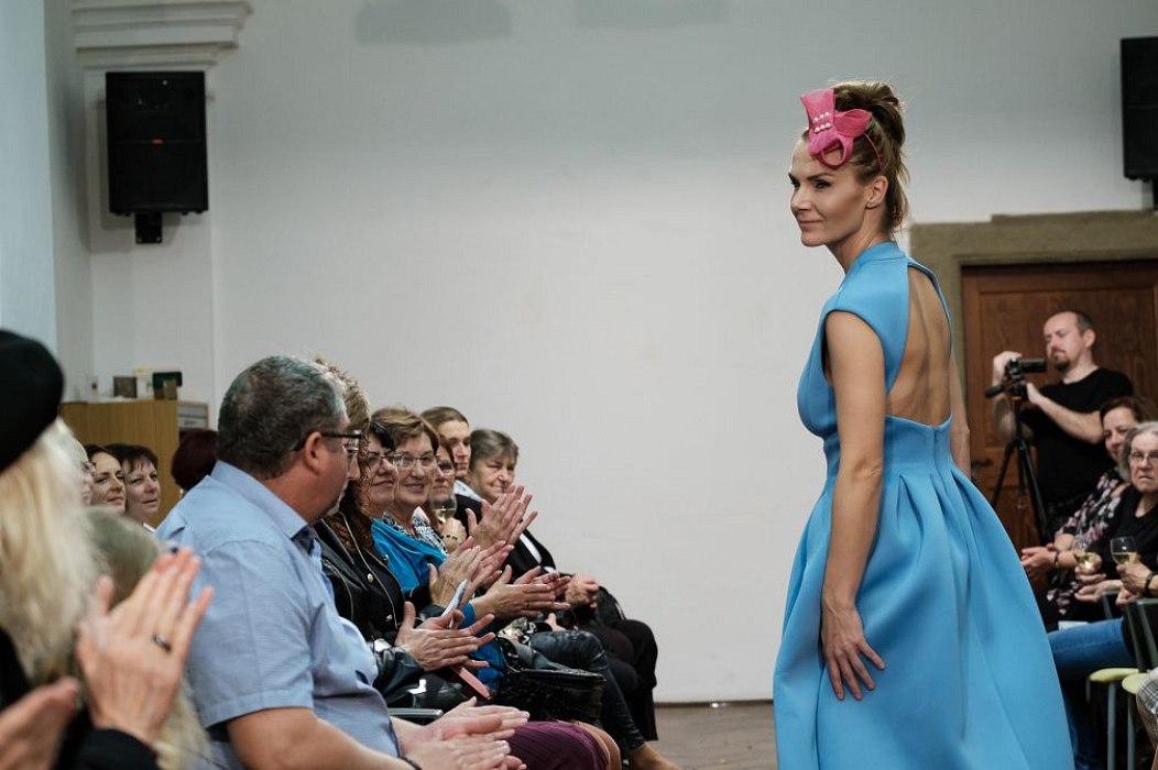 20191107220353-b1233948-la