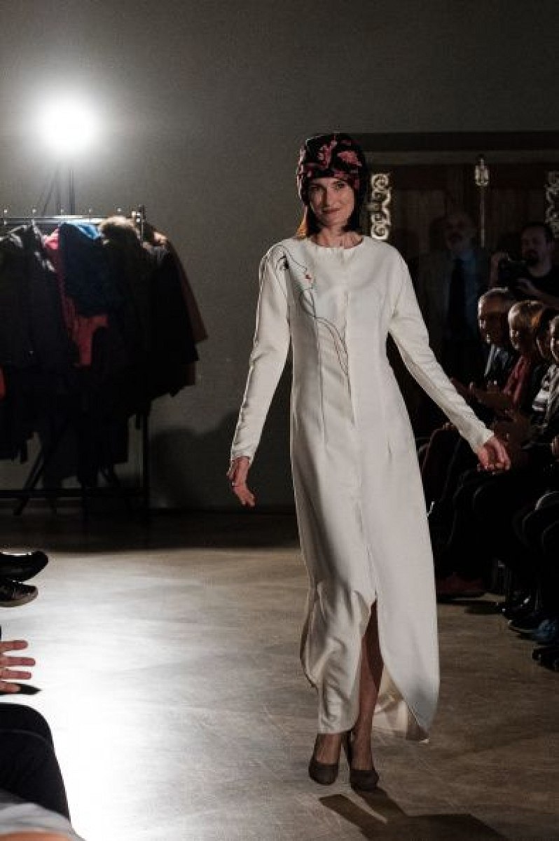 20181104193542-bdb22a10-me