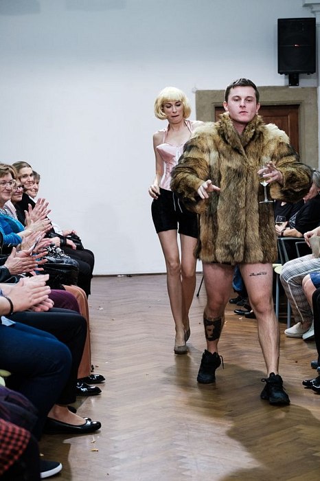 20191107221414-dc61345b-xl