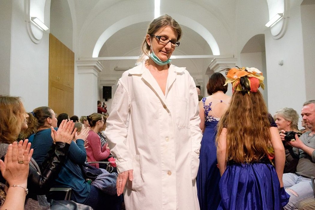 20170401175626-f9a08e2c-la