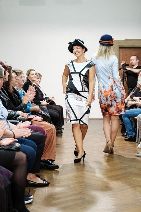 20191107212335-f614561e-la