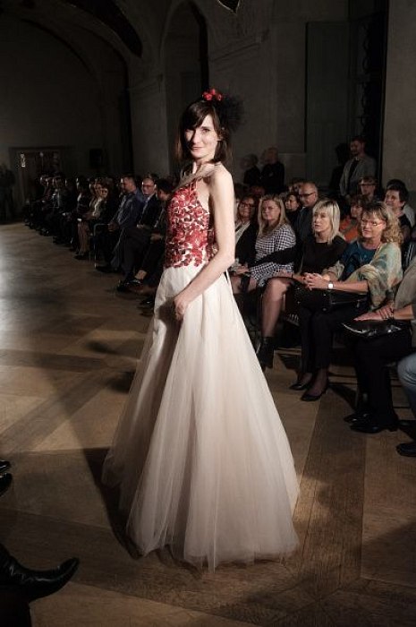 20181104201324-e9e89450-me