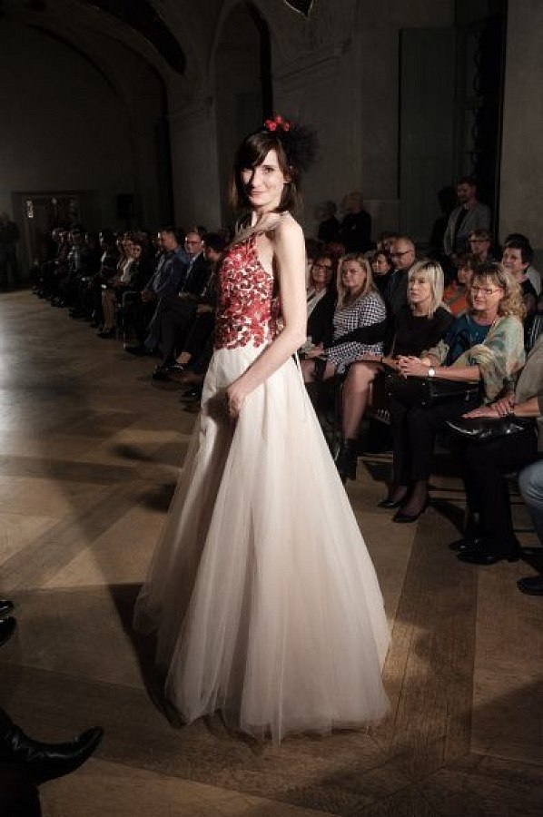 20181104201324-e9e89450-me