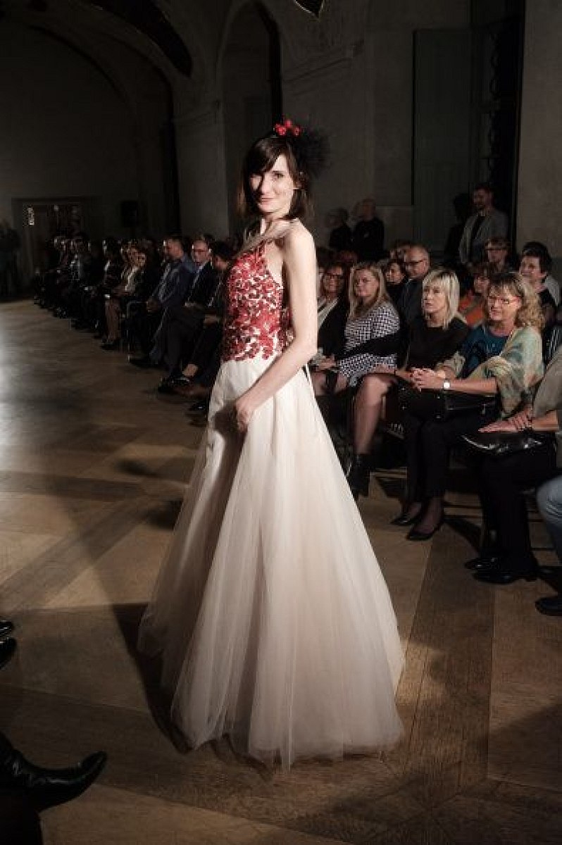 20181104201324-e9e89450-me