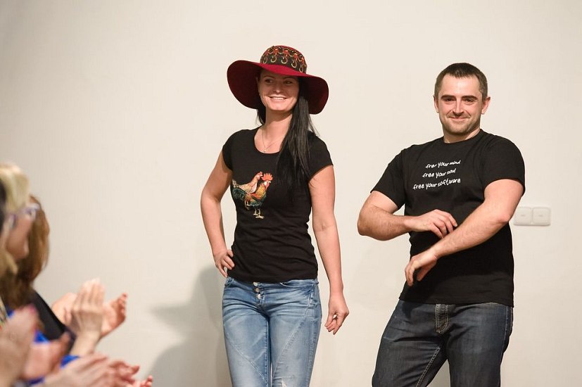 20170401172314-01b8c0ee-la