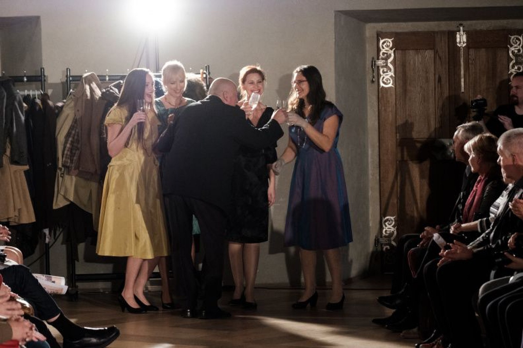 20181104195346-83c540d9-me