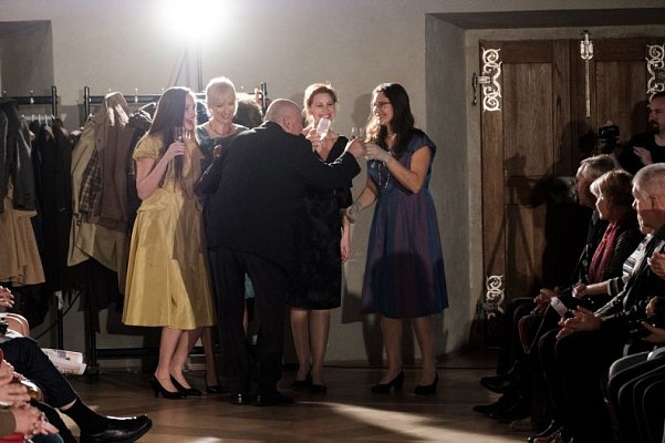 20181104195346-83c540d9-me