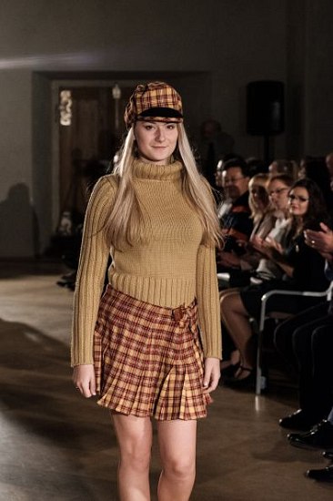 20181104195622-18140c9e-me