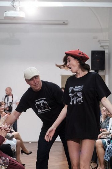 20181104162735-322c076c-me