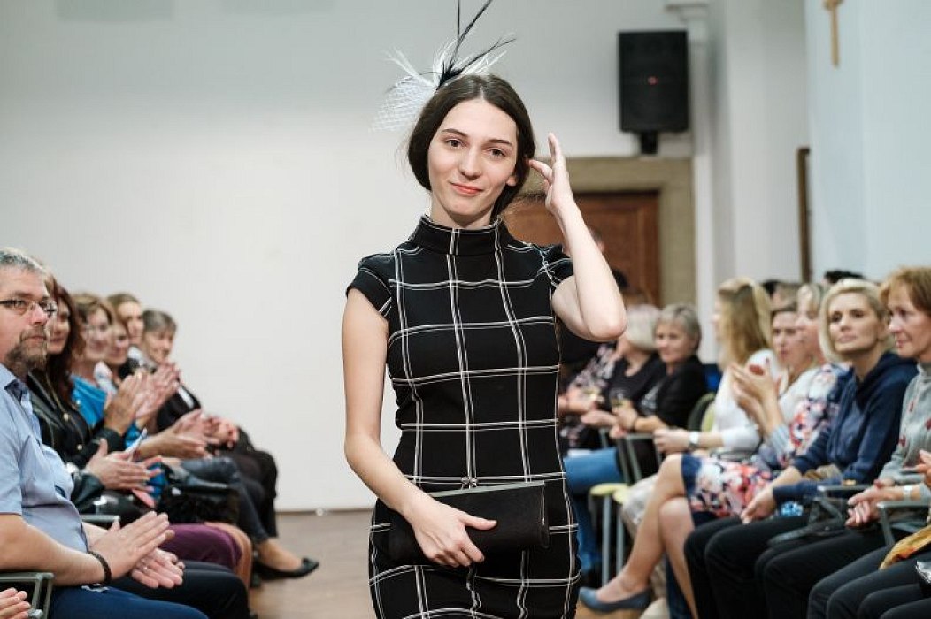 20191107220238-b09d6000-me