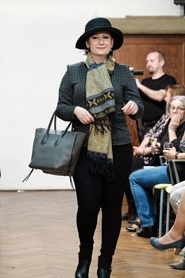 20191107215920-8a11c530-me