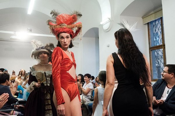 20181104184338-004e18b6-me