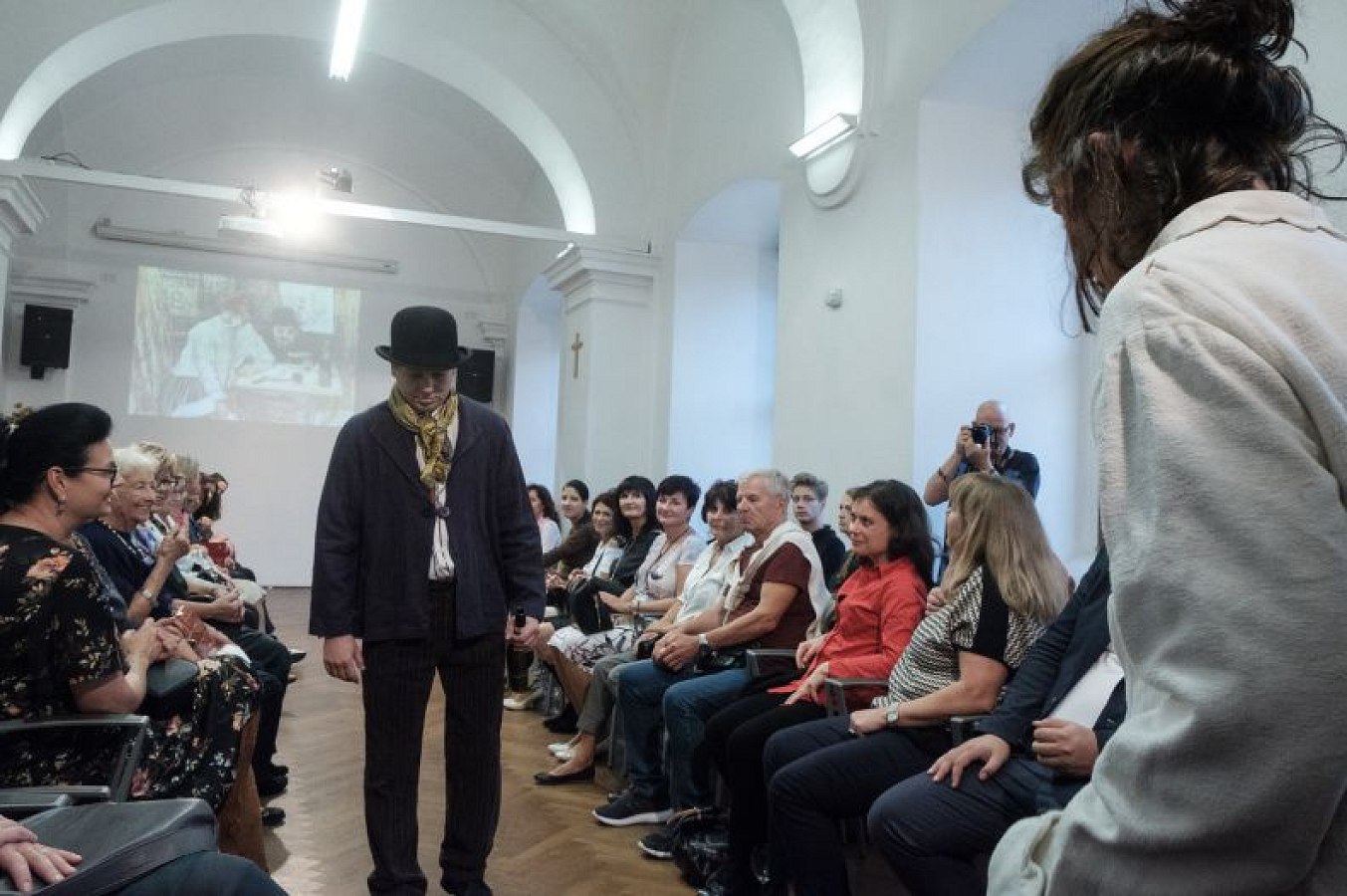 20181104181336-94e470d4-me