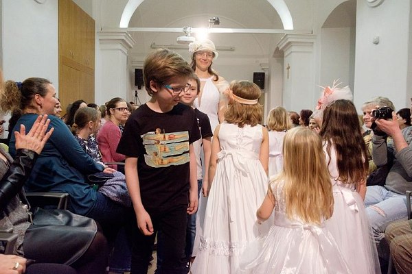 20170401174843-a3d8b163-me