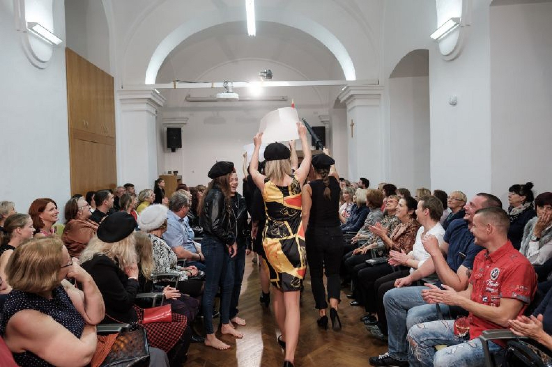 20191107213232-45afa78b-me