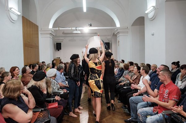 20191107213232-45afa78b-me