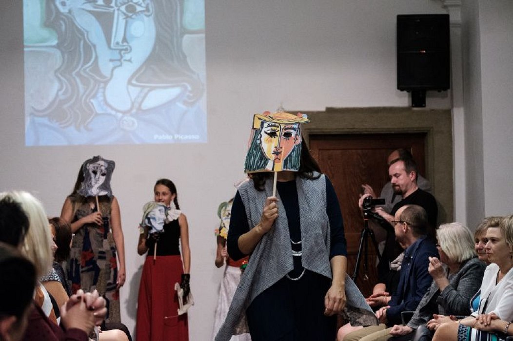 20181104164445-fdd48ff0-me