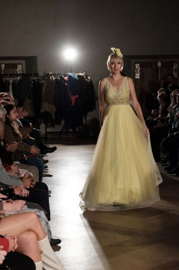 20181114192433-6c5350f4-me