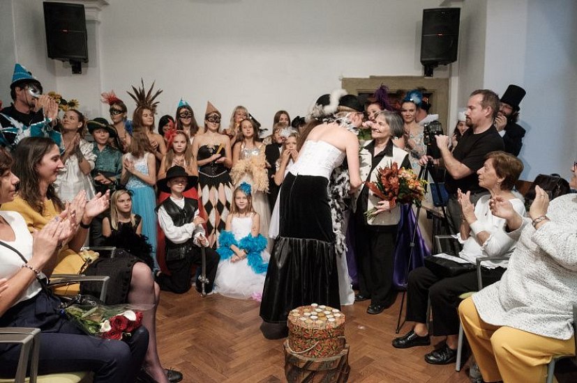 20181104184534-a11c9f21-me