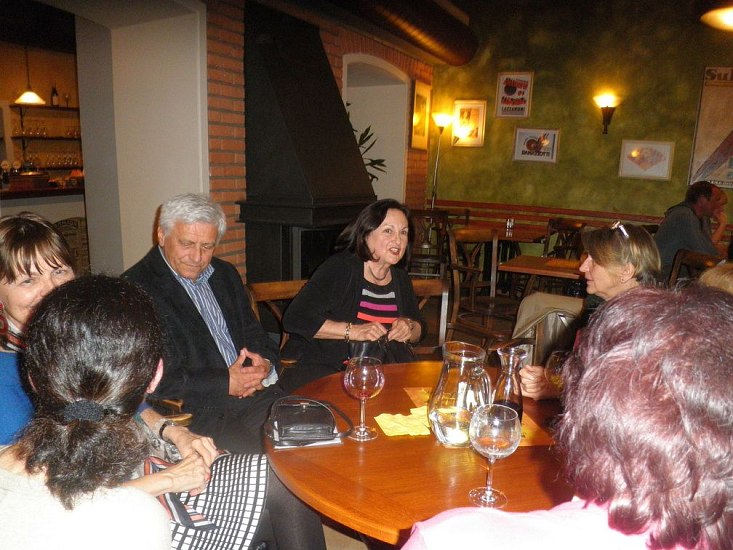 20160426235304-4a244344-la